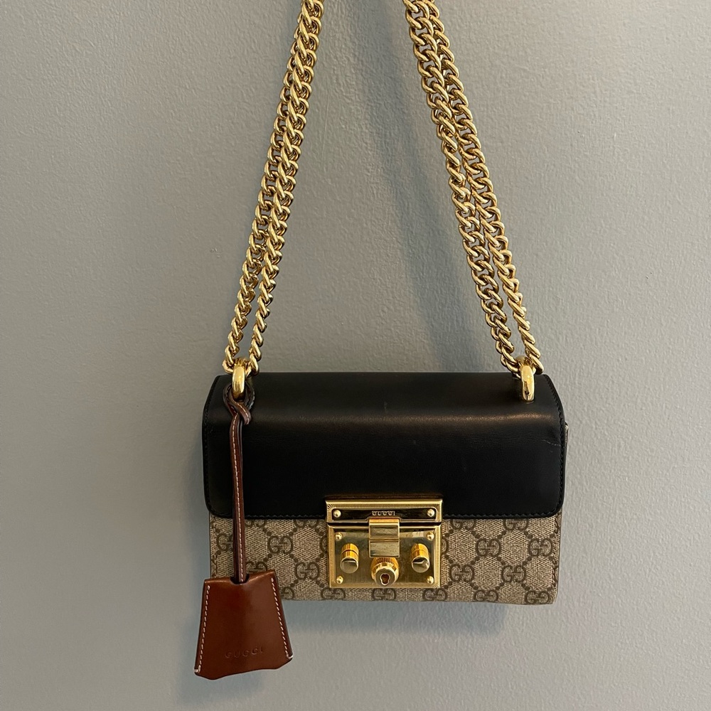 GUCCI - PADLOCK SMALL GG SHOULDER BAG